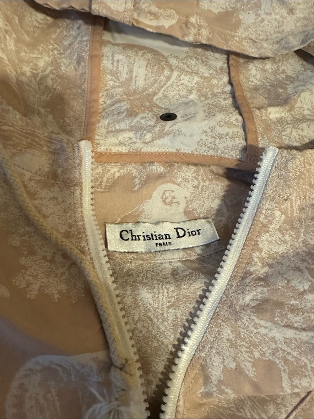 Dior Pink & White Hooded Anorak Pullover - Christian Dior Logo - Picture 3 of 4